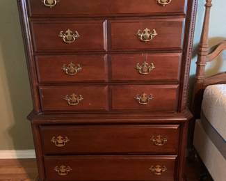 Rock City 6 drawer chest