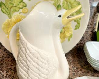 Swan pitcher