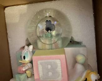 Disney Baby Globe
