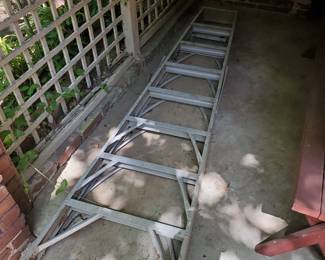 8' A-frame aluminum ladder 