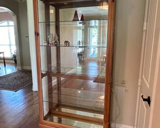 display cabinet