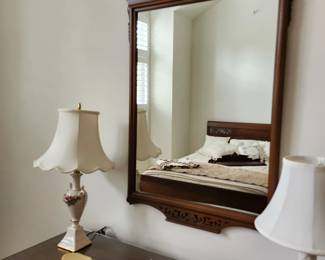 Mirror, lamps