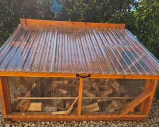 Custom greenhouse high-quality material. $100. Very sturdy. Need two strong peeps and a truck to load.