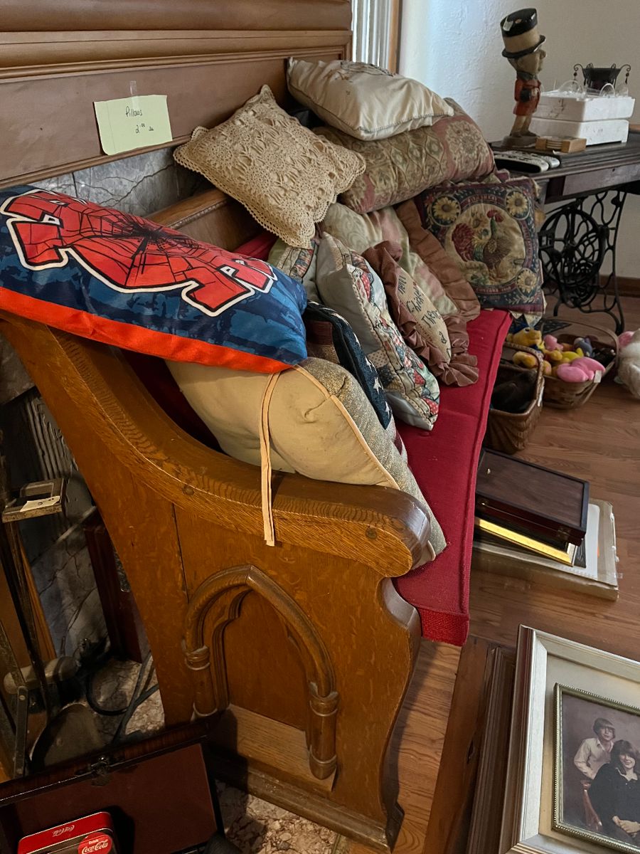 Large country estate sale in Stephenville, TX starts on 4/25/2024