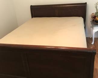 Queen bed with mattress