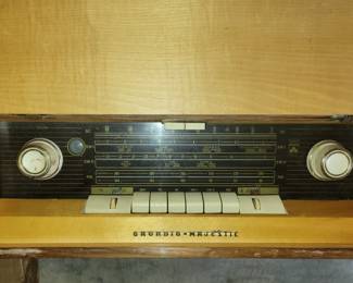 Vintage Grundig Majestic stereo cabinet - not working