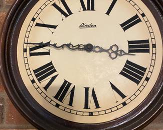 Linden clock. 