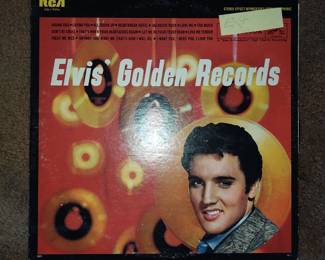 Great collection of Elvis LPS records