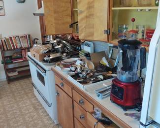 Vintage and new kitchen  Revere Ware  pots pan 