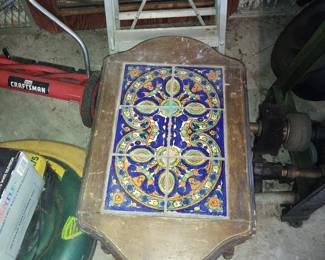 Arts & Crafts tile top table
