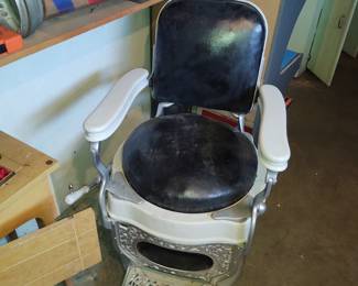 Vintage Kochs Barber chair