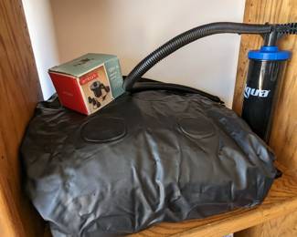 Full size inflatable matress, electric pump and hand pump