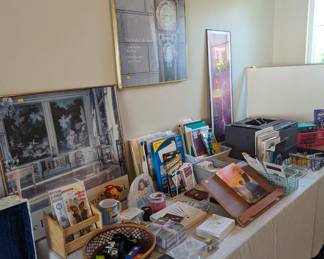 Misc office supplies and knick knacks