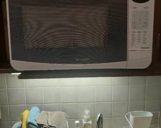 Sharp 1100 watt microwave