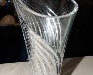 Mikasa "Cityscape" vase