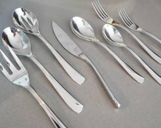 Zwilling Henckels stainless flatware-set of 40+ pieces