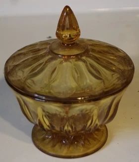 44 - Vintage Viking amber covered candy dish 8"
