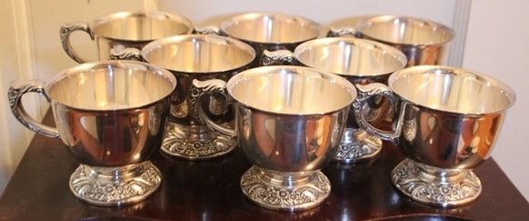 126 - 8 William Rogers silver plate mugs, 3"
