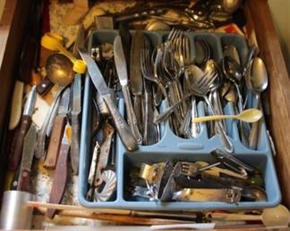 26 - Group utensils

