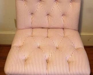 191 - Upholstered & tufted chair, 38 x 24 x 26
