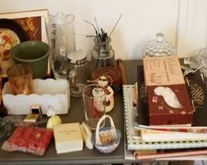 205 - Assorted items
