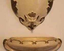 186 - 2 Piece wall urn, 24"
