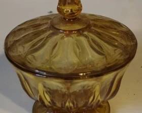 44 - Vintage Viking amber covered candy dish 8"
