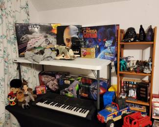 Star Wars, and other vintage toys