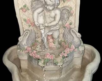 Renaissance Collection Cherub Fountain