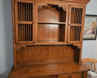 Another better photo of beautiful tall 2 piece country  hutch