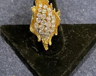 22K Cocktail Ring with 6+ tcw Diamonds