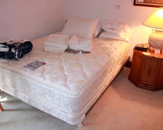 Full Size Mattress Set