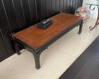 Beautiful vintag  Asian inspired bench
