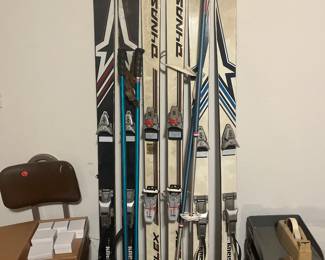 Kneisel, Dynastar vintage skis from the 1970s