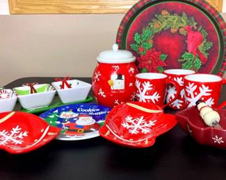 Christmas Dishes Lot