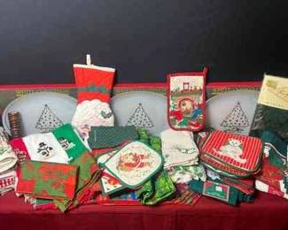 Christmas Serving Platters and Linens