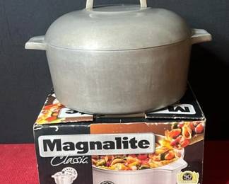 Magnalite Classic Dutch Oven