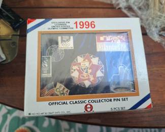 Official 1996 Olympic pin Collector Sets