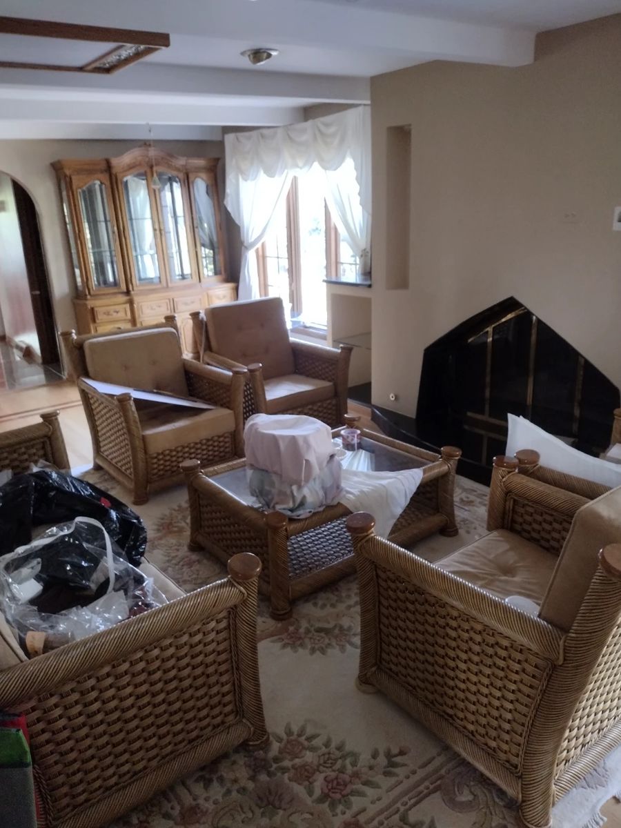 ULTIMATE HEART OF OAKBROOK SALE in Oak Brook, IL starts on 4/26/2024