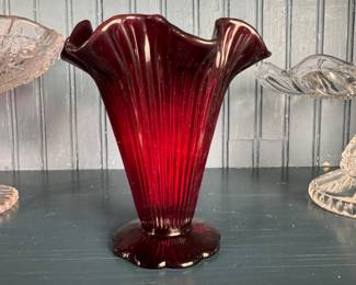 Sheffield Ruby Fenton glass crimped vase 6"