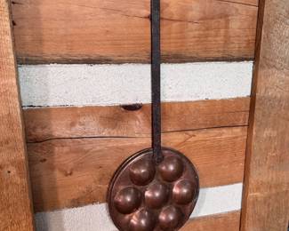 Copper egg pan with wrought handle late 19th c. 23"L