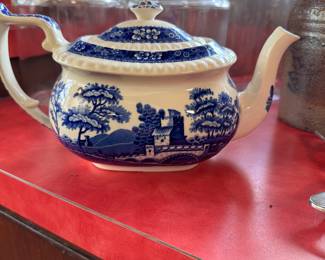 Spode England Blue Tower teapot (replica of the 1814 design) 