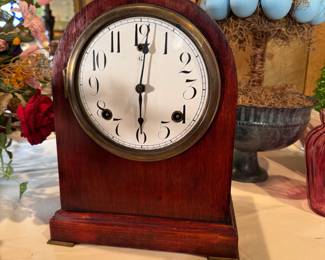 Gilbert clock, no winder or glass face cover, does chime, needs timing adjustment 12"H x 9"W 