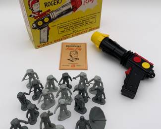 Buck Rogers Sonic Ray Gun + Spacemen Figures
