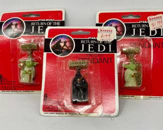 Star Wars Return of the Jedi Die-Cast Necklaces: Darth Vader & 2 Yoda - Vintage
