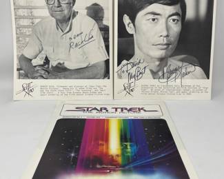 Star Trek Photos: Signed by: Geo. Takai (Sulu) Robert Wise (Director)