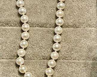cultrured pearls with 14k clasp