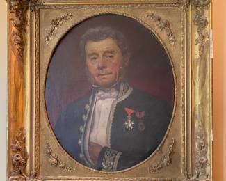 Military gentlemen in beautiful frame