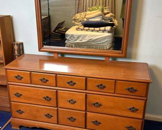 Bassett Chest of Drawers with mirror