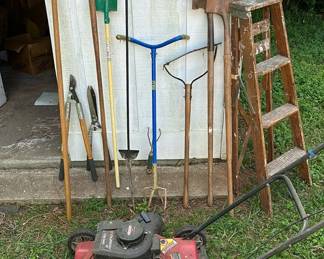 Garden tools and planters
